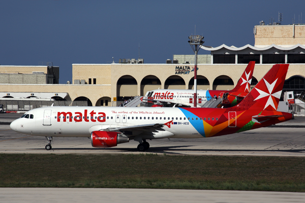 AIR MALTA AIRBUS A320 MLA RF 5K5A8123.jpg