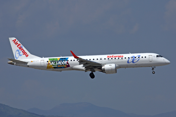 AIR EUROPA EMBRAER 190 BCN RF  5K5A5547.jpg