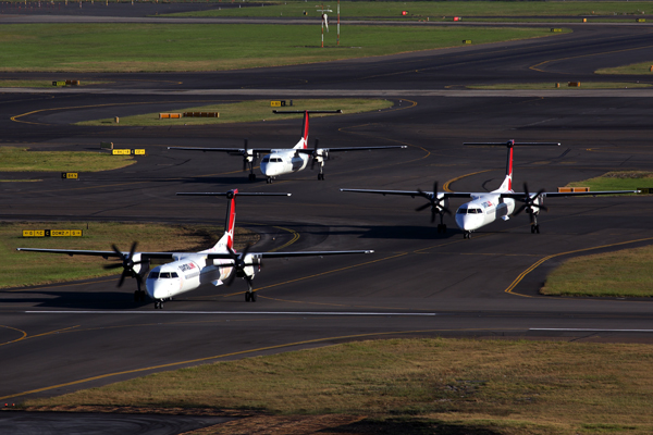 QANTAS LINK DASH 8s SYD RF 5K5A5823.jpg