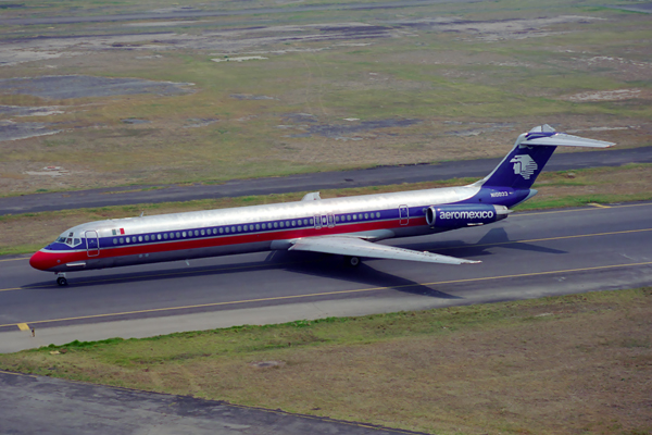 AEROMEXICO MD80 MEX RF 893 26.jpg