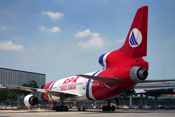 APA  LOCKHEED L1011 MIA RF 897 19.jpg