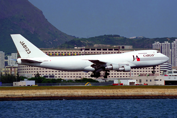 JA CARGO BOEING 747 200F HKG RF 967 9.jpg