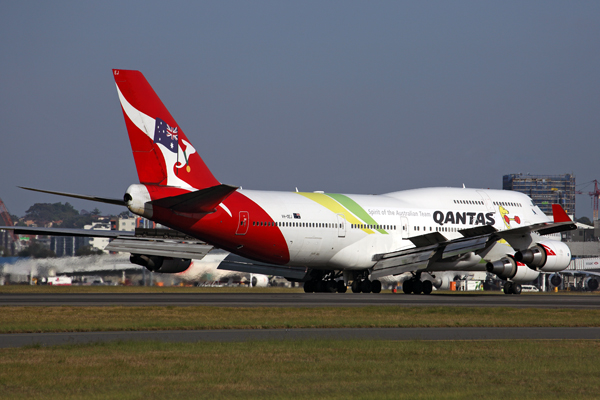 QANTAS BOEING 747 400ER SYD RF 5K5A2266.jpg