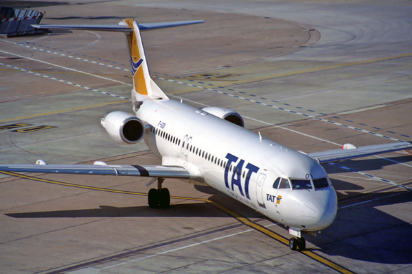 TAT FOKKER 100 ORY RF 1158 25.jpg