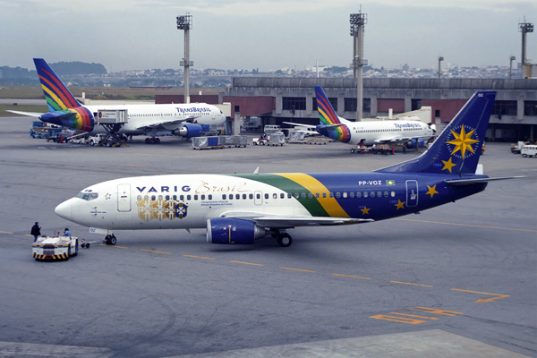 VARIG BOEING 737 300 GRU RF 1379 16.jpg