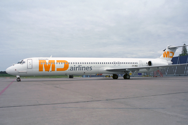 MD ICELANDIC AIRLINES MD80 ARN RF 1564 15.jpg