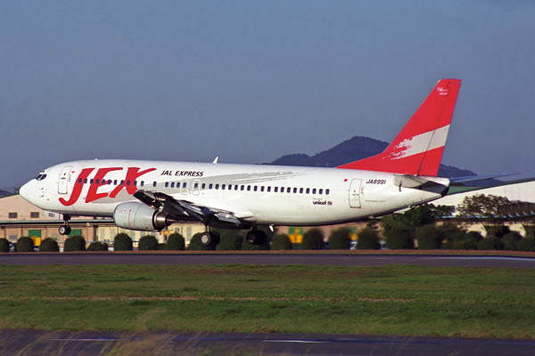 JAL EXPRESS BOEING 737 400 NGO RF 1587 13.jpg