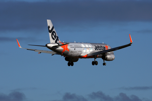 JETSTAR AIRBUS A320 HBA RF 5K5A0528.jpg