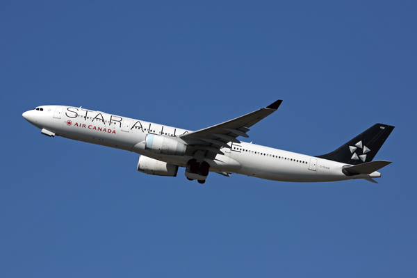 AIR CANADA AIRBUS A330 300 FCO RF 5K5A0986.jpg