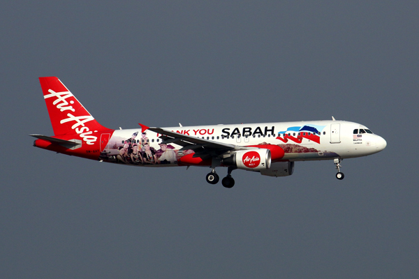 AIR ASIA AIRBUS A320 HKG RF 5K5A5425.jpg