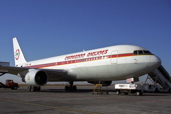 CAMEROON AIRLINES BOEING 767 300 JNB RF 1721 2.jpg