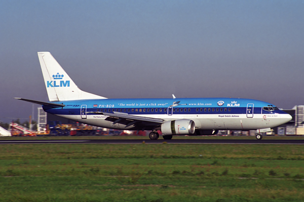 KLM BOEING 737 300 AMS RF 1772 22.jpg
