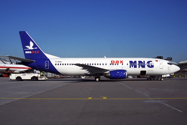 MNG PAX BOEING 737 400 AMS RF 1776 20.jpg