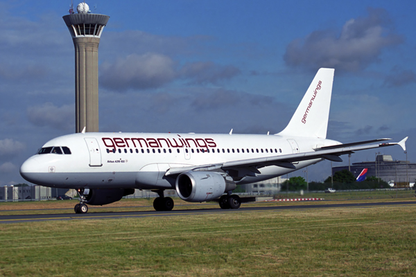 GERMANWINGS AIRBUS A319 CDG RF 1851 21.jpg