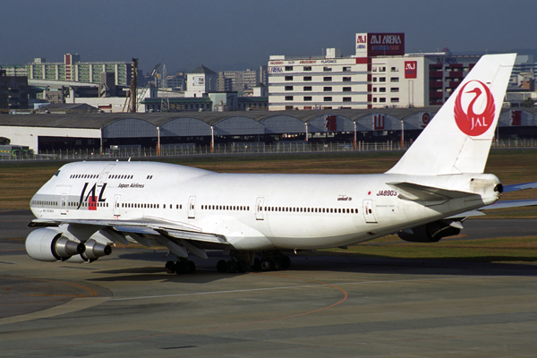 JAL BOEING 747 400D FUK RF 1917 34.jpg