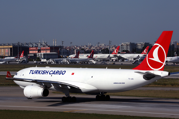 TURKISH_CARGO_AIRBUS_A330PF_IST_RF_5K5A0453.jpg