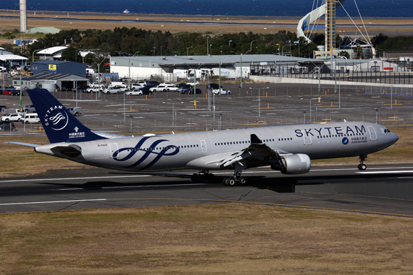 CHINA_SOUTHERN_AIRBUS_A330_300_SYD_RF_5K5A3138.jpg