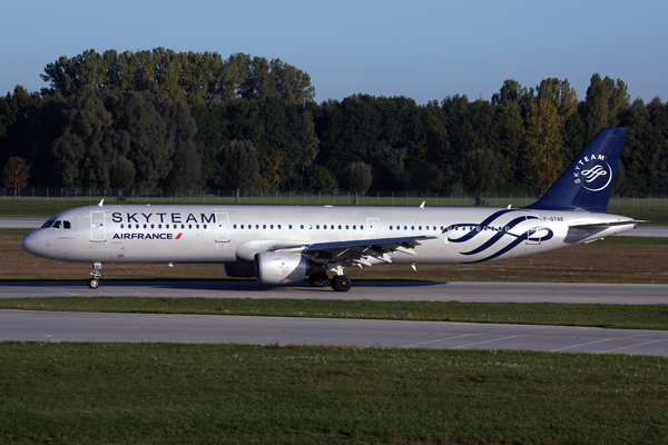 AIR_FRANCE_AIRBUS_A321_MUC_RF_5K5A3595.jpg