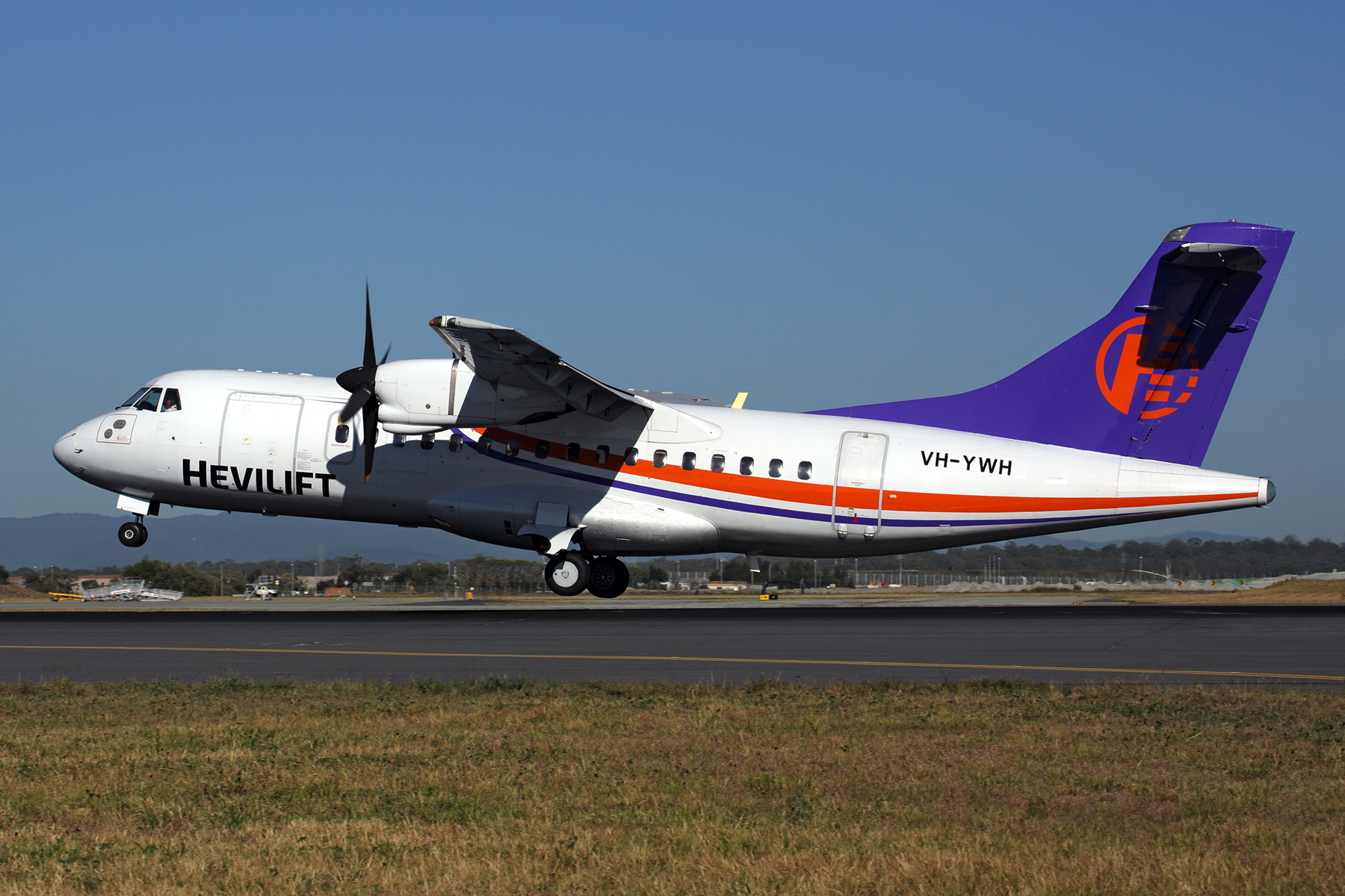 HEVILIFT_ATR42_BNE_RF_5K5A7033.jpg