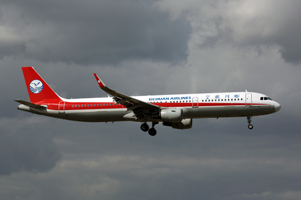 SICHUAN_AIRLINES_AIRBUS_A321_SYX_RF_5K5A9005.jpg