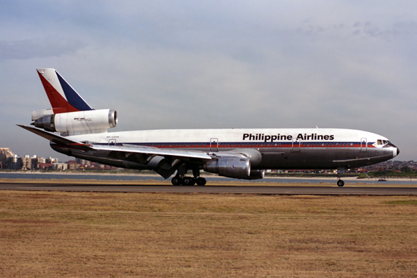 PHILIPPINE_AIRLINES_DC10_30_SYD_RF_295_17.jpg