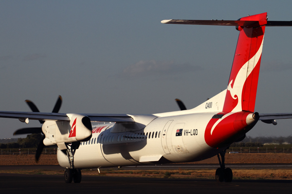 QANTAS_LINK_DASH 8 400 MQL_RF_IMG_9329.jpg