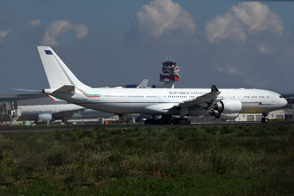REPUBLICA_ITALIAN_AIRBUS_A340_500_FCO_RF_5K5A0956.jpg