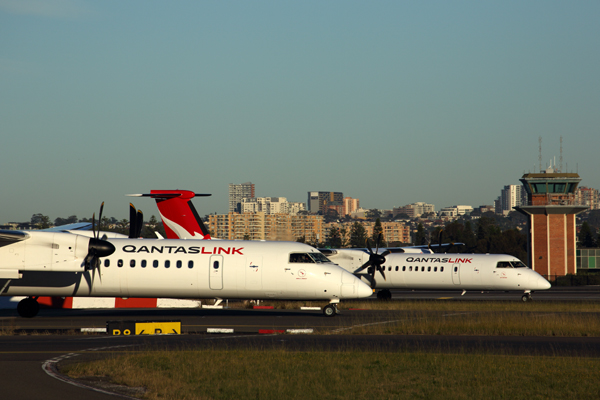 QANTAS_LINK_DASH_8_400s_SYD_RF_5K5A0668.jpg