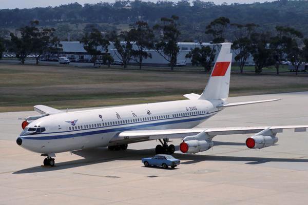 CAAC_BOEING_707_MEL_RF_172_30.jpg