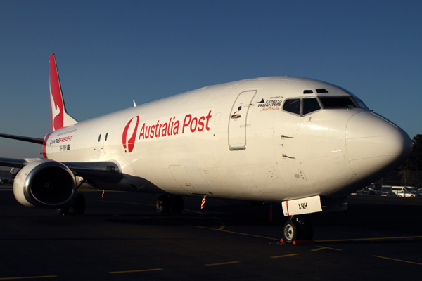 QANTAS_FREIGHT_AUSTRALIA_POST_BOEING_737_400F_HBA_RF_IMG_9490.jpg