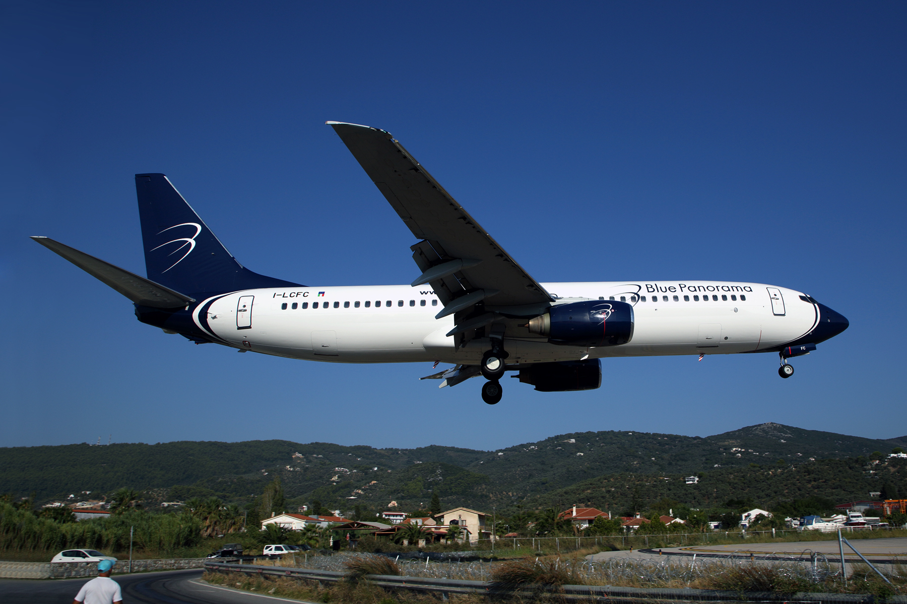 BLUE_PANORAMA_BOEING_737_800_JSI_RF_5K5A2367.jpg