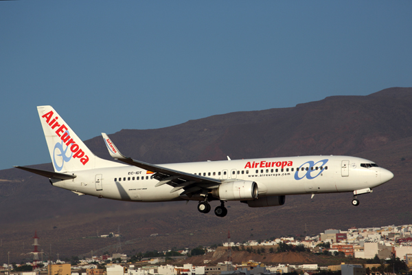 AIR_EUROPA_BOEING_737_800_AYT_RF_5K5A3393.jpg