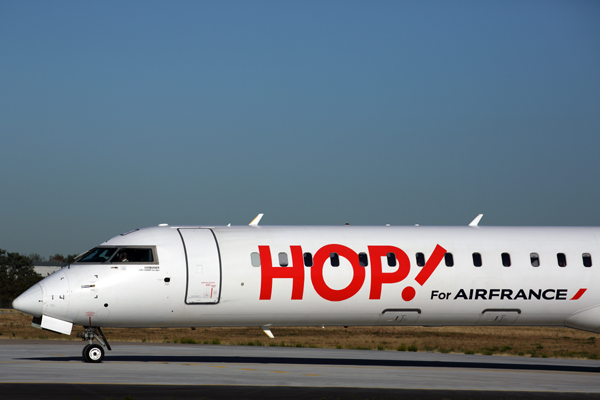 HOP_CANADAIR_CRJ900_ORY_RF_5K5A3937.jpg