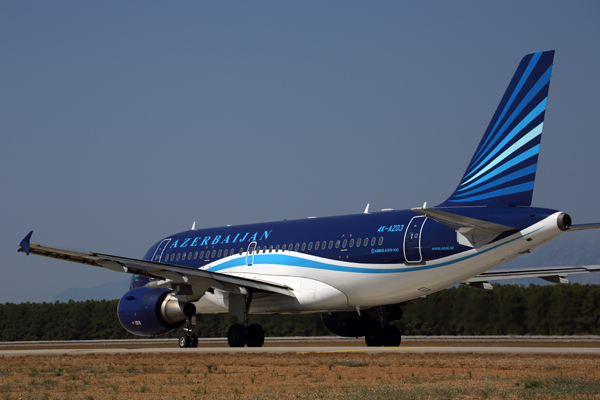 AZERBAIJAN_AIRBUS_A319_AYT_RF_5K5A1094.jpg