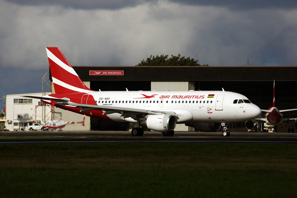 AIR_MAURITIUS_AIRBUS_A319_MRU_RF_5K5A9672.jpg