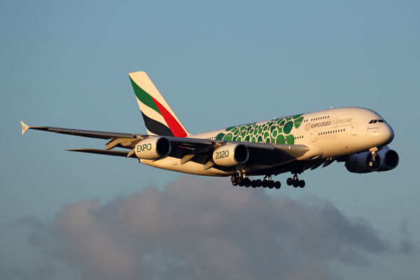 EMIRATES_AIRBUS_A380_PER_RF_5K5A9623.jpg