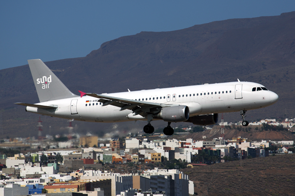 SUND_AIR_AIRBUS_A320_LPA_RF_5K5A3511.jpg