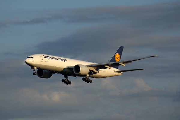 LUFTHANSA_CARGO_BOEING_777F_NRT_RF_5K5A0643.jpg