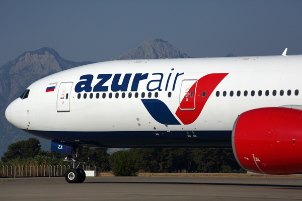 AZUR_AIR_BOEING_777_300_AYT_RF_5K5A0646.jpg