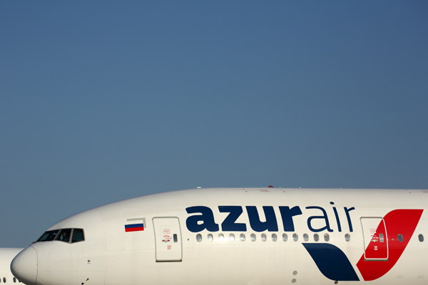 AZUR_AIR_BOEING_777_300_AYT_RF_5K5A0863.jpg