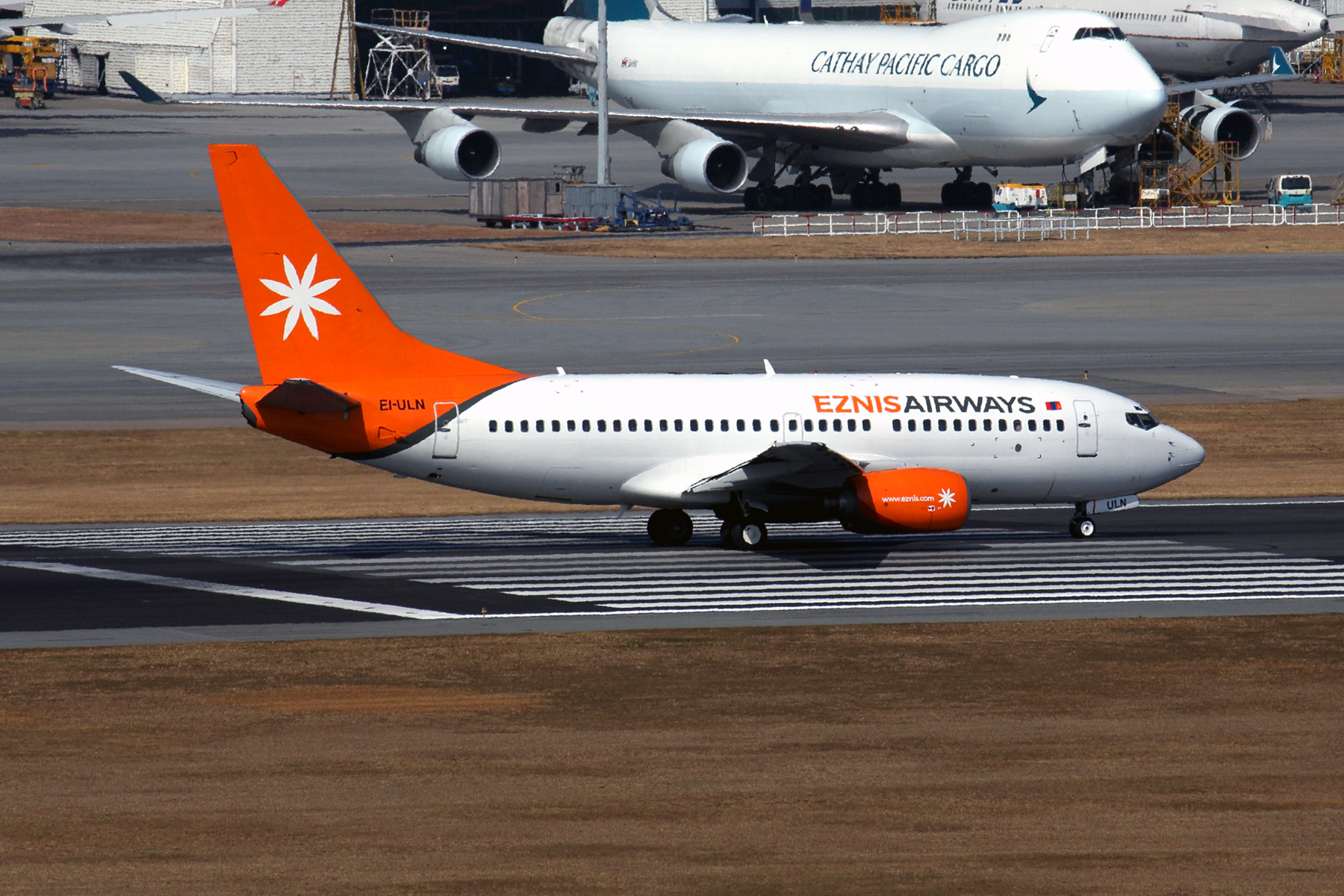 EZNIS_AIRWAYS_BOEING_737_700_HKG_RF_5K5A1696.jpg