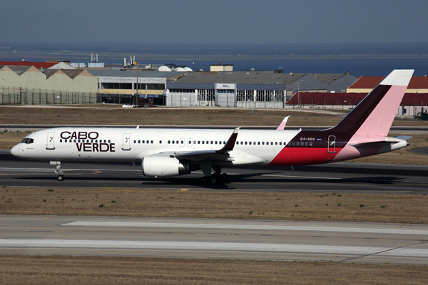 CABO_VERDE_BOEING_757_200_LIS_RF_5K5A2825.jpg