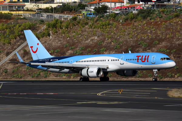 TUI_BOEING_757_200_FNC_RF_5K5A3119.jpg