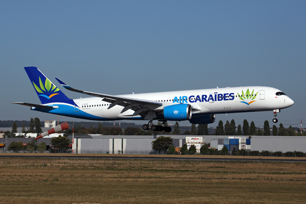 AIR_CARAIBES_AIRBUS_A350_900_ORY_RF_5K5A3676.jpg