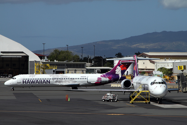 HAWAIIAN_BOEING_717S_HNL_RF_IMG_0124.jpg