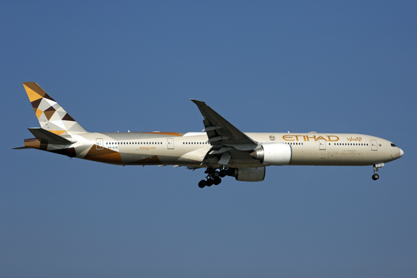 ETIHAD_BOEING_777_3000ER_BKK_RF_5K5A1838.jpg