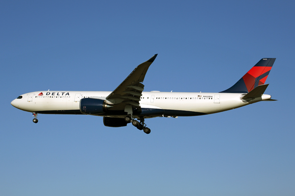 DELTA_AIRBUS_A350_900_NRT_RF_5K5A1351.jpg