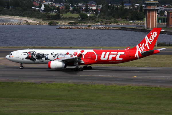 AIR ASIA AIRBUS A330 300 SYD RF 5K5A4761.jpg