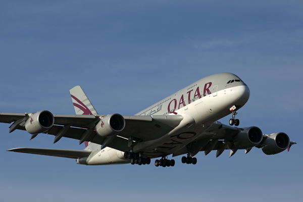 QATAR AIRBUS A380 MEL RF 002A6561.jpg