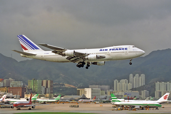 AIR FRANCE BOEING 747 200 HKG RF 467 8.jpg